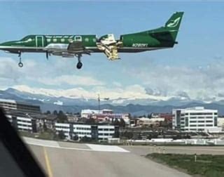 two planes collide midair